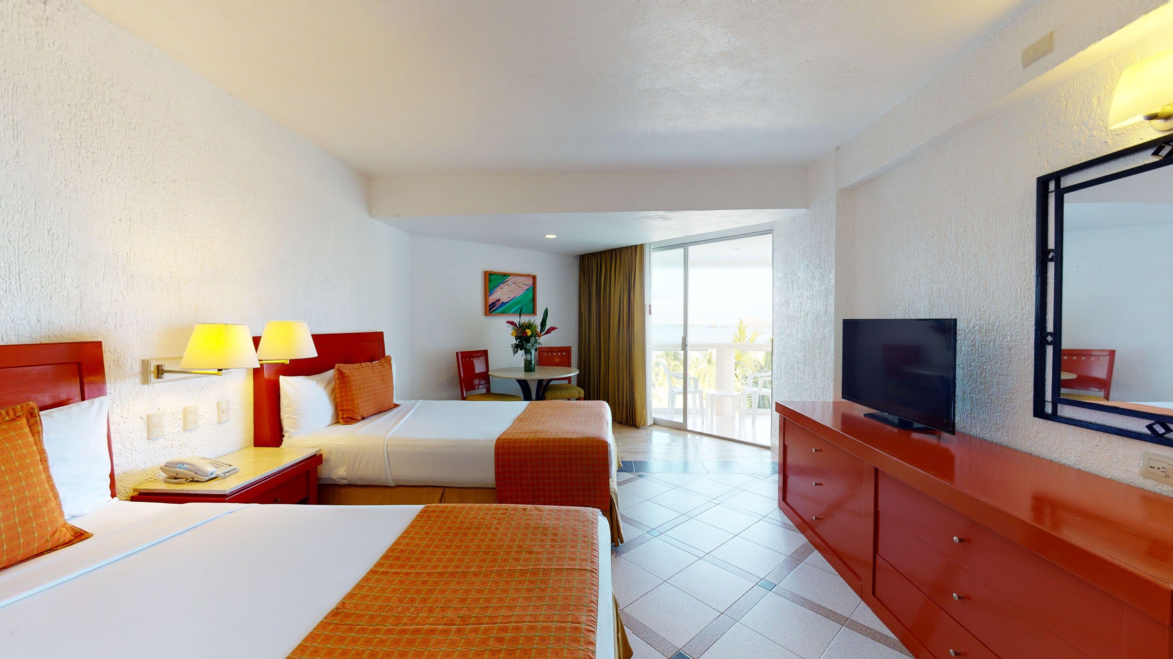 Royal Deluxe Ocean View,1756509510:JPEG