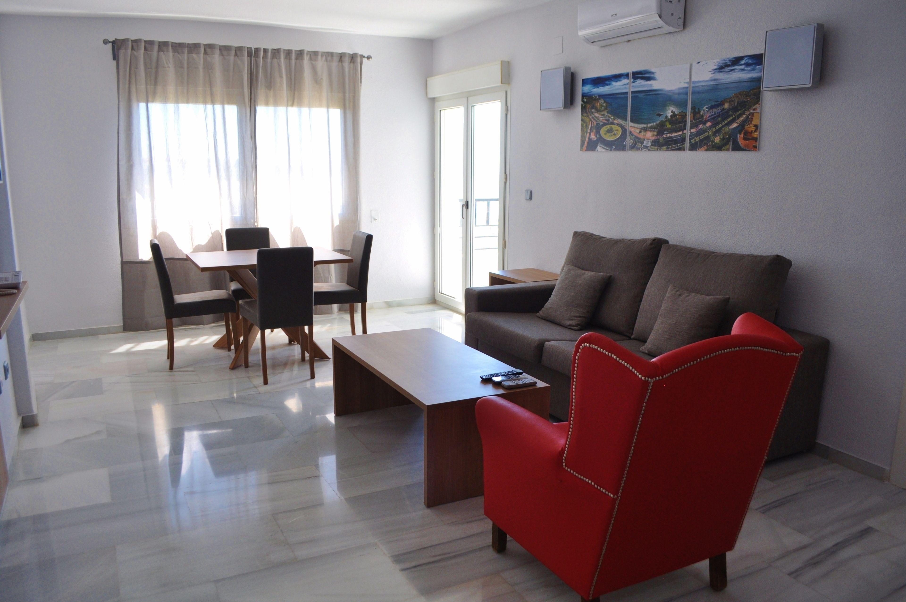 Apartamento Familiar de 1 dormitorio con vistas al mar (2 adultos + 2 niños)