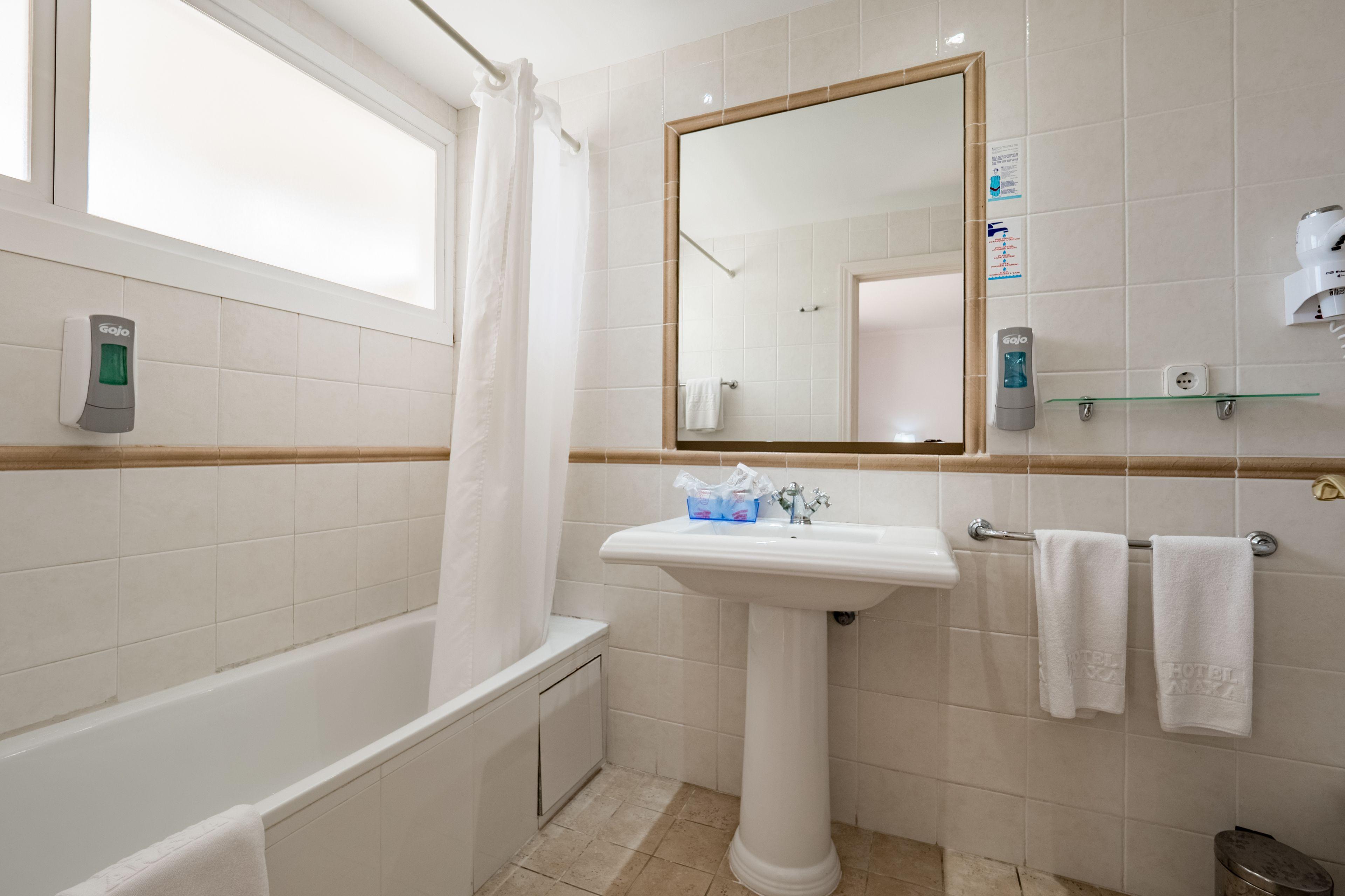 Habitación Doble Estándar con balcón - 1 o 2 camas
