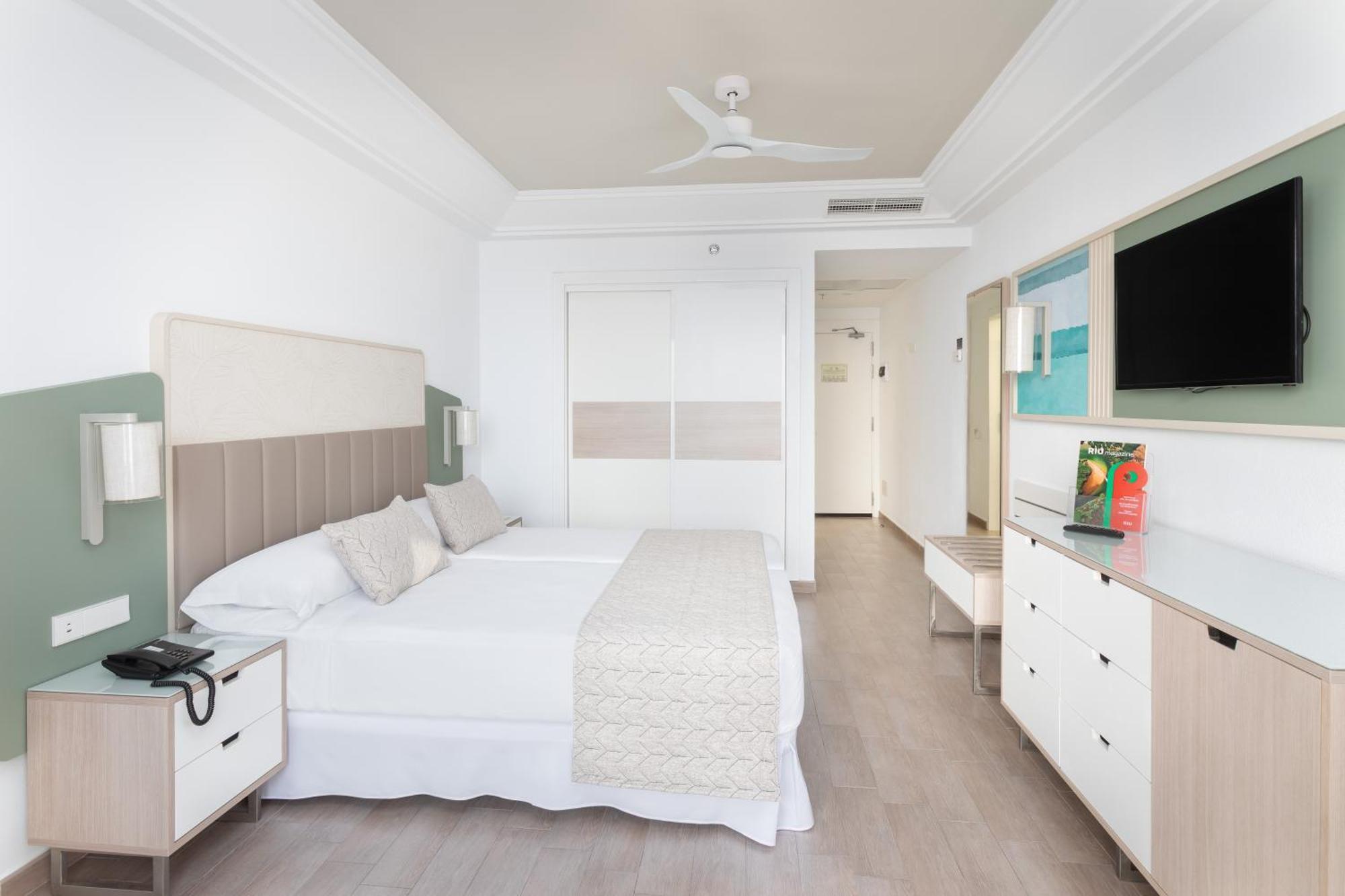 Standard Double Room,1740709145:JPEG
