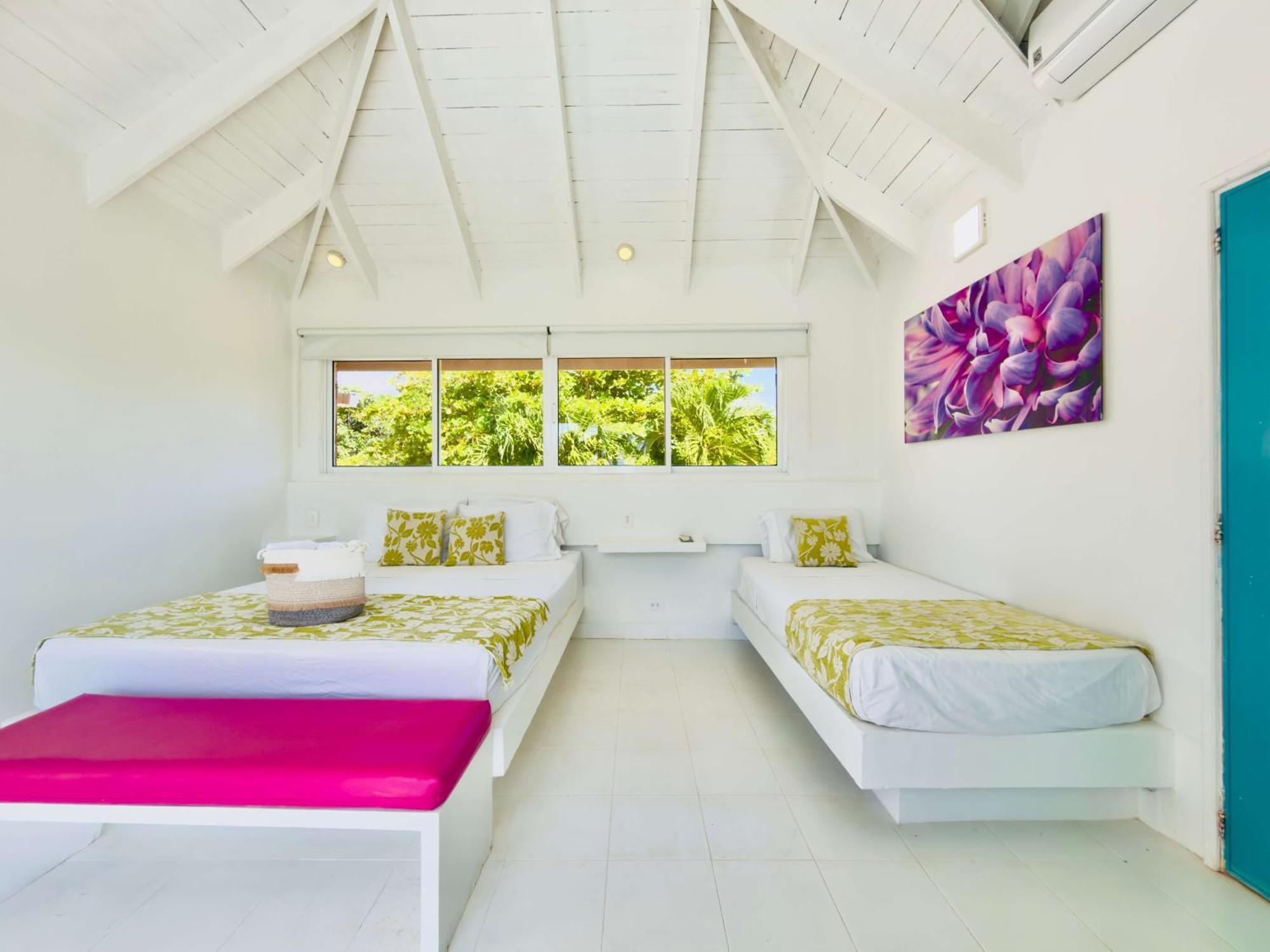 Habitación Triple con balcón