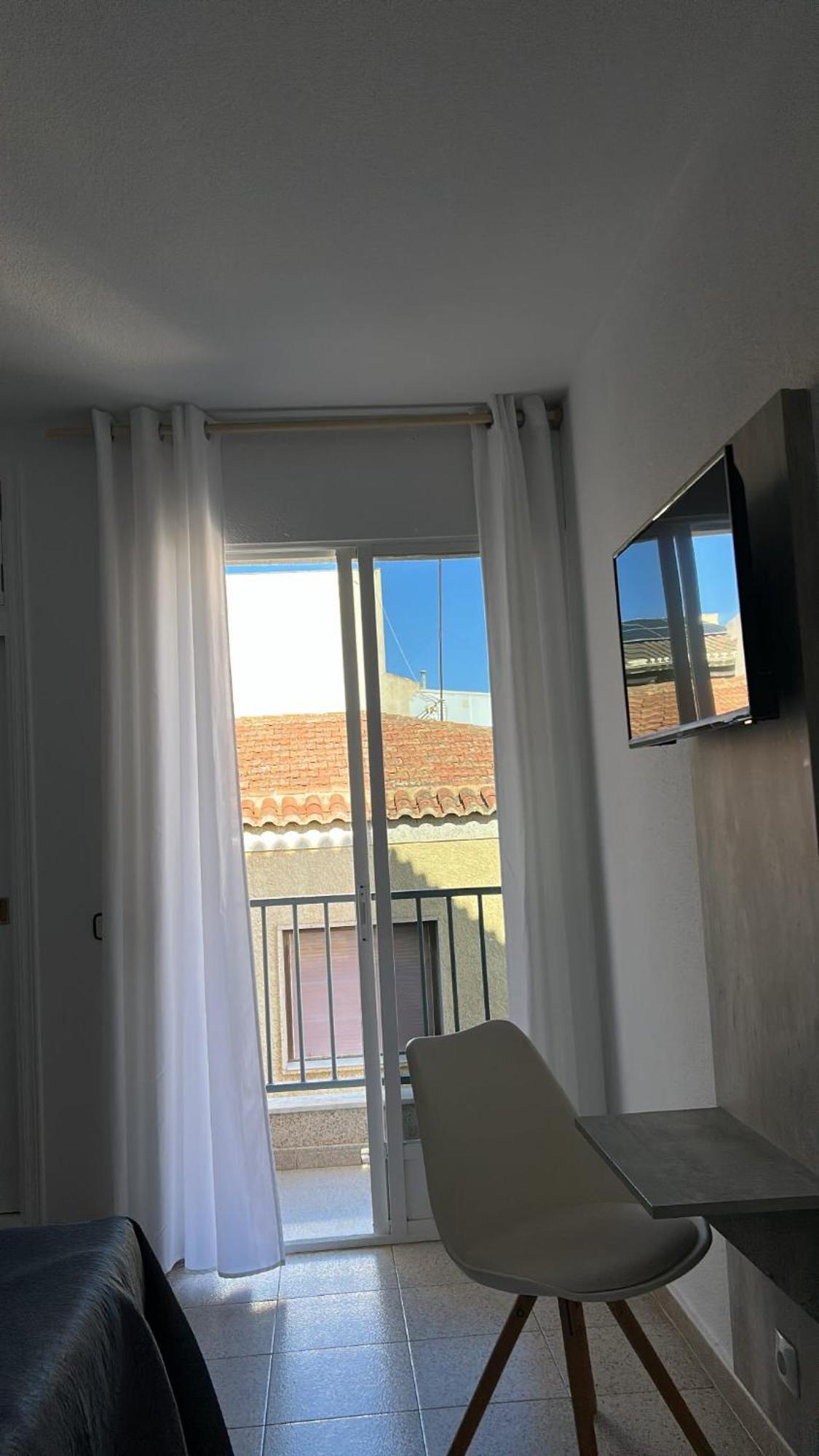 Double Room,1765171441:JPEG