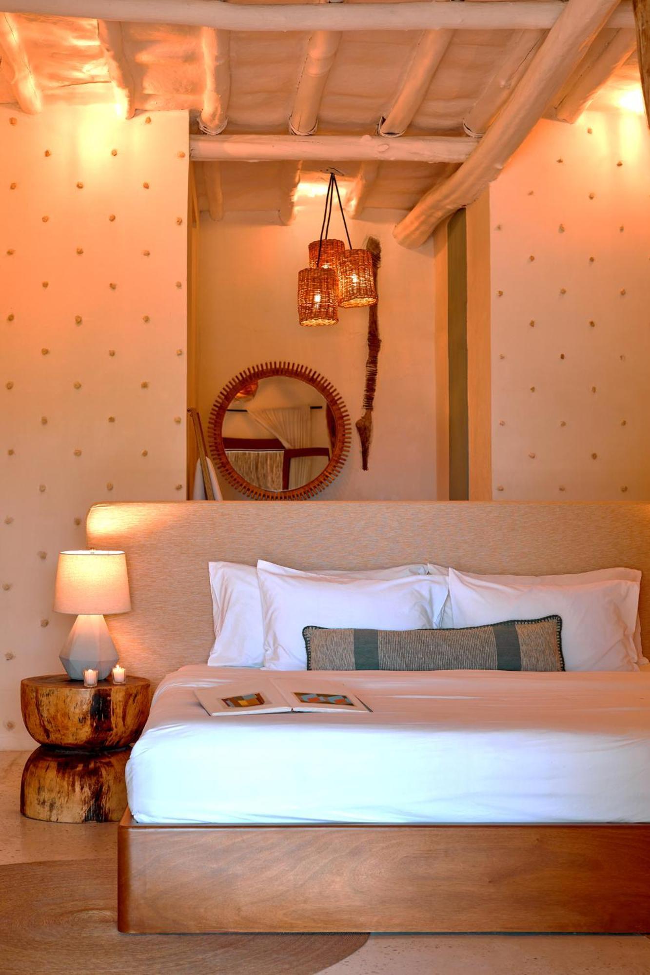 Alojamiento Superior con cama extragrande - Frente a la playa