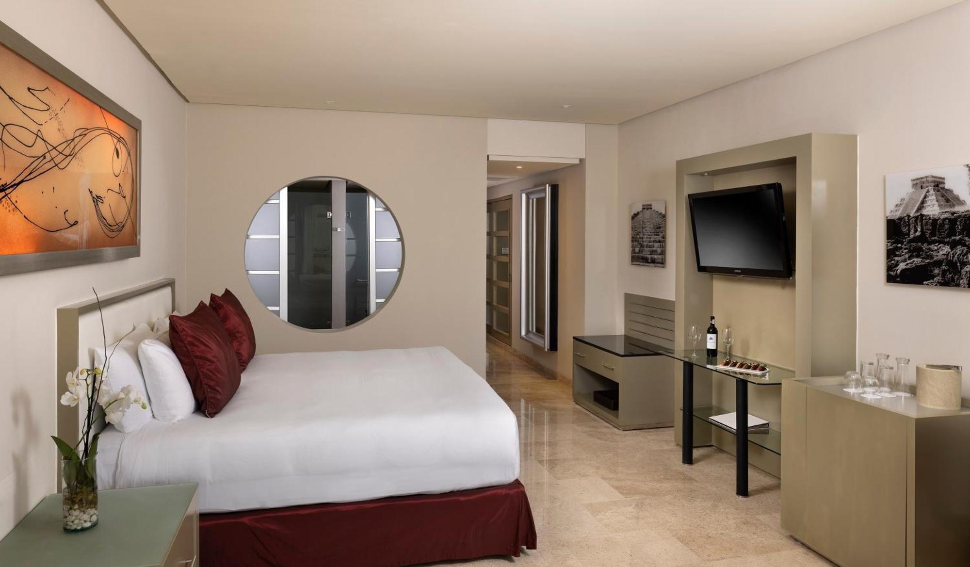 Habitación Roulette Playa del Carmen o La Perla