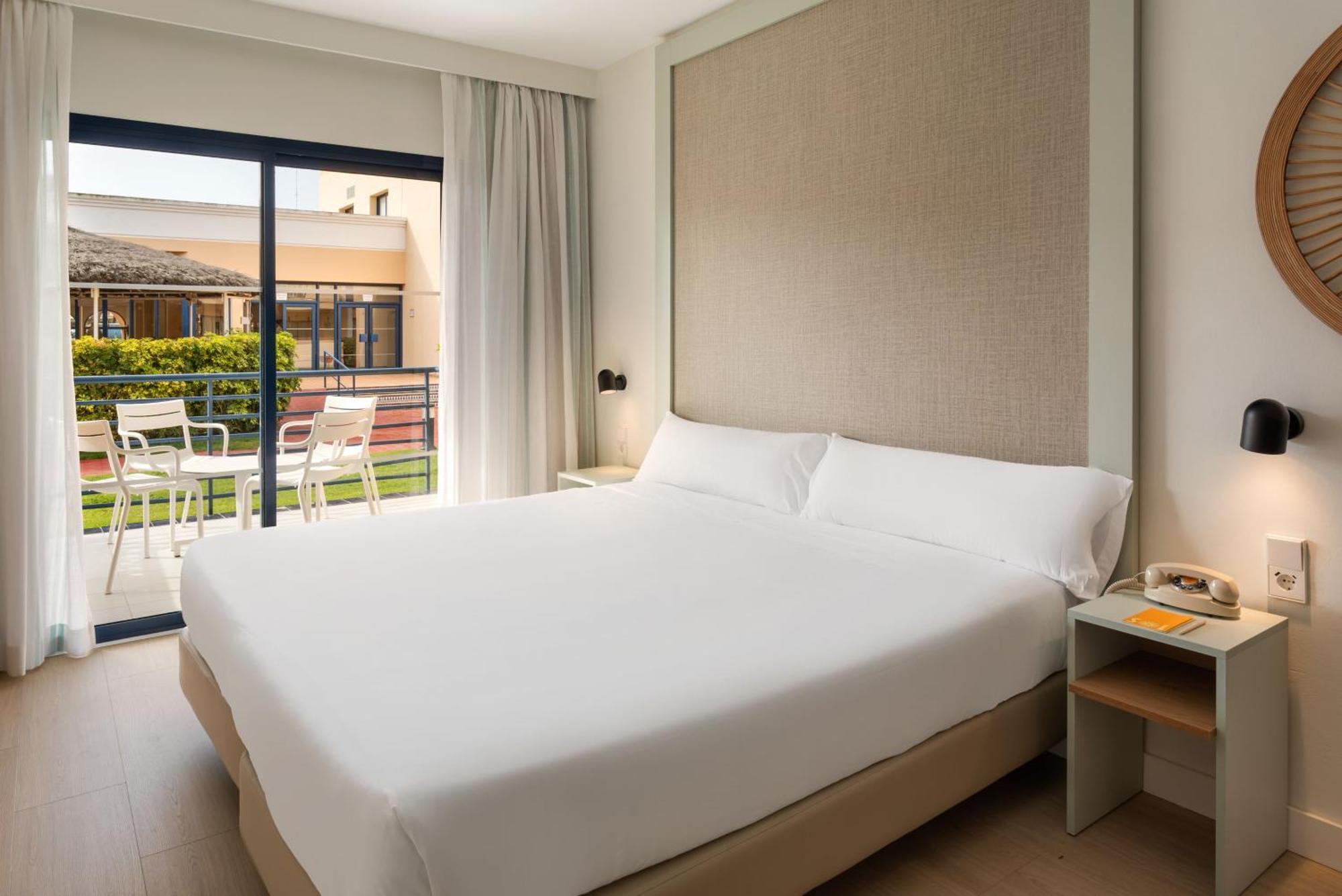 Habitación Familiar (2 adultos + 3 niños)