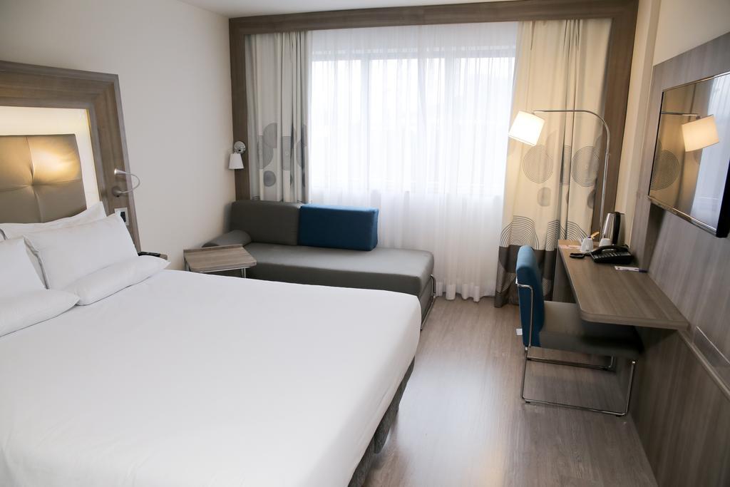 Apartamento Superior con cama doble y sofá cama