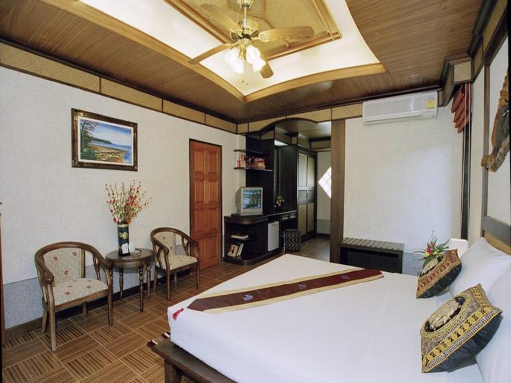 Double Room with Mountain View Terrace,46730449:JPEG