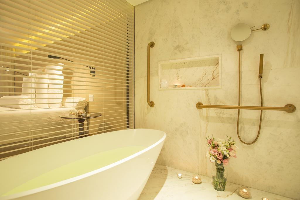 Deluxe King Room,711923044:JPEG