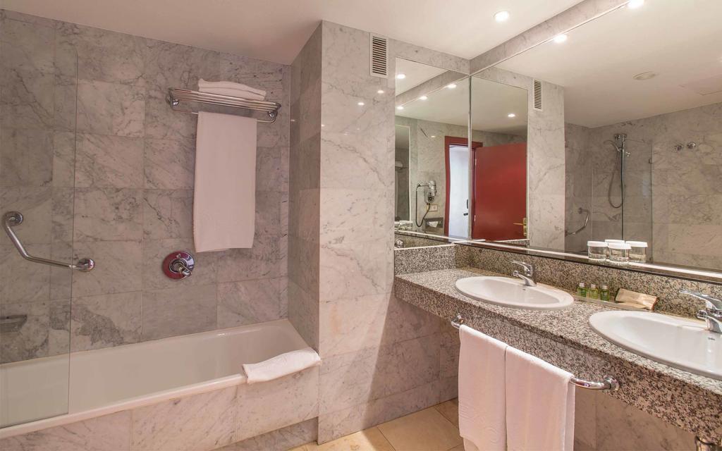 Habitación doble con vistas al mar (3 adultos) - Planta baja