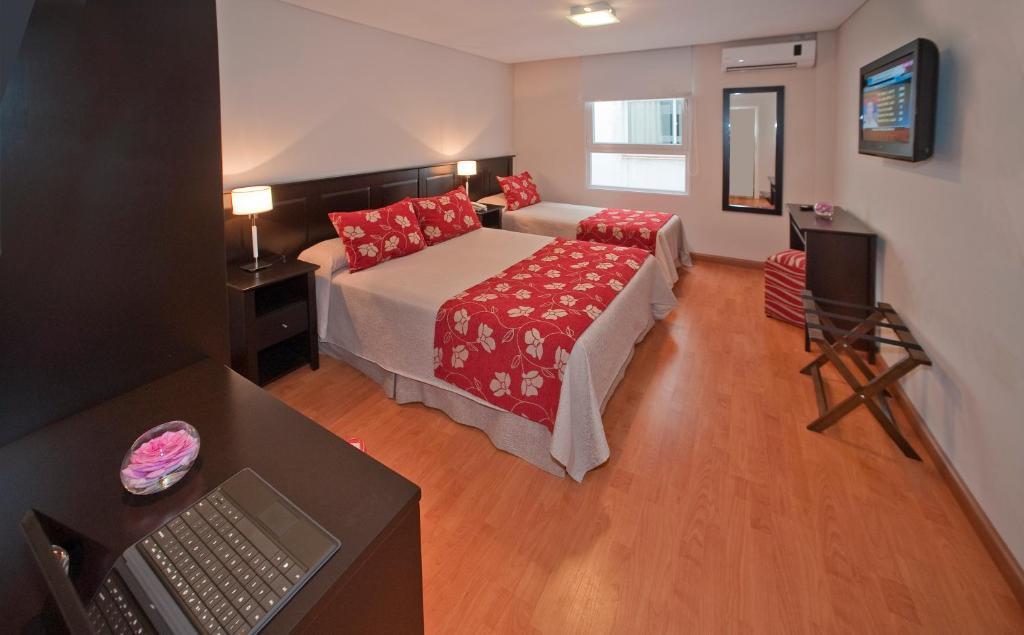 Luxury Triple Room,48273424:JPEG