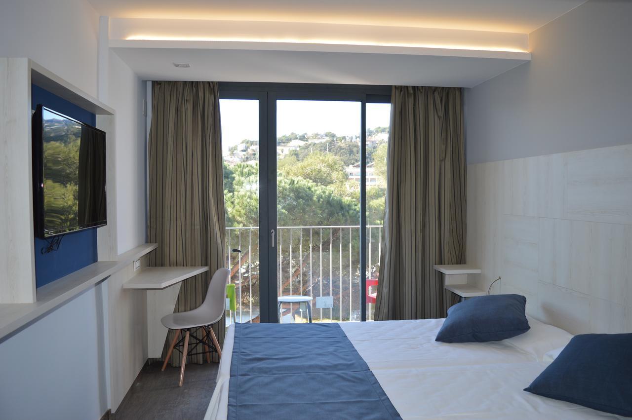 Double or Twin Room with Balcony,535848006:JPEG