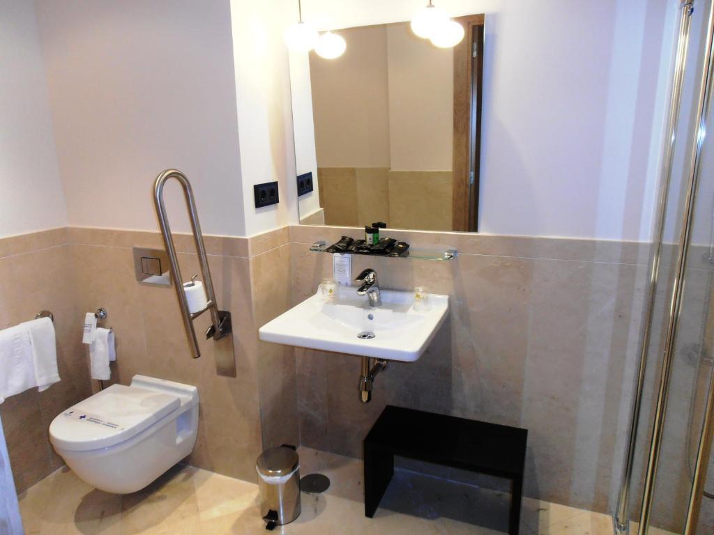 Junior Suite,1272847525:JPEG