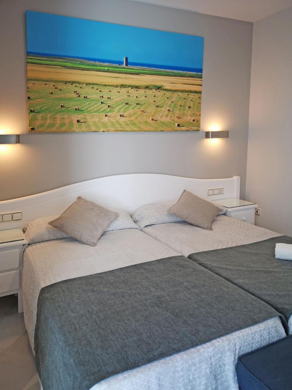 Double or Twin Room,765951529:JPEG