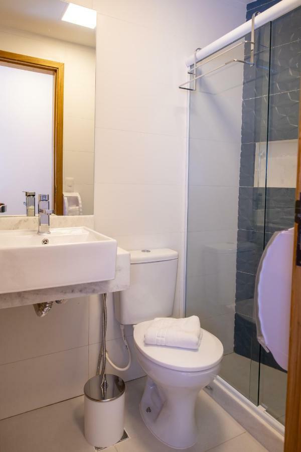 Habitación Deluxe (1 adulto + 1 niño)
