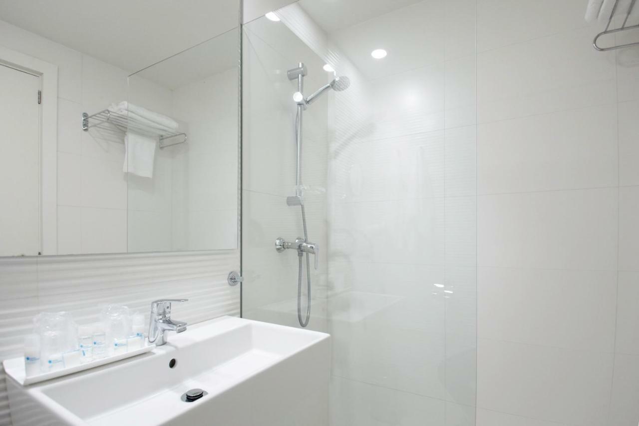 Twin Room,1272372637:JPEG
