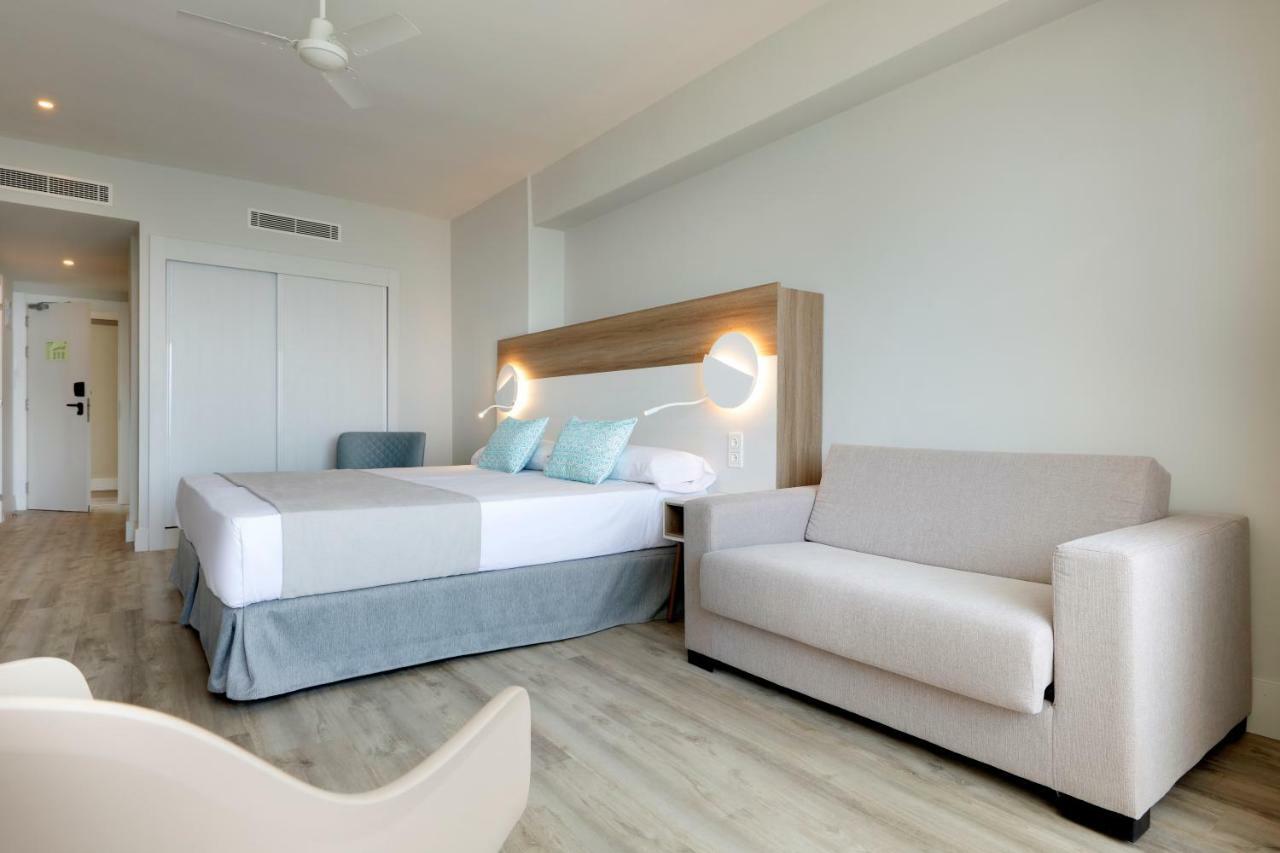 Habitación Doble Grand con vistas al mar (3 adultos)