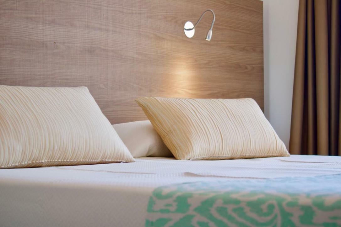 Double Room,784292934:JPEG