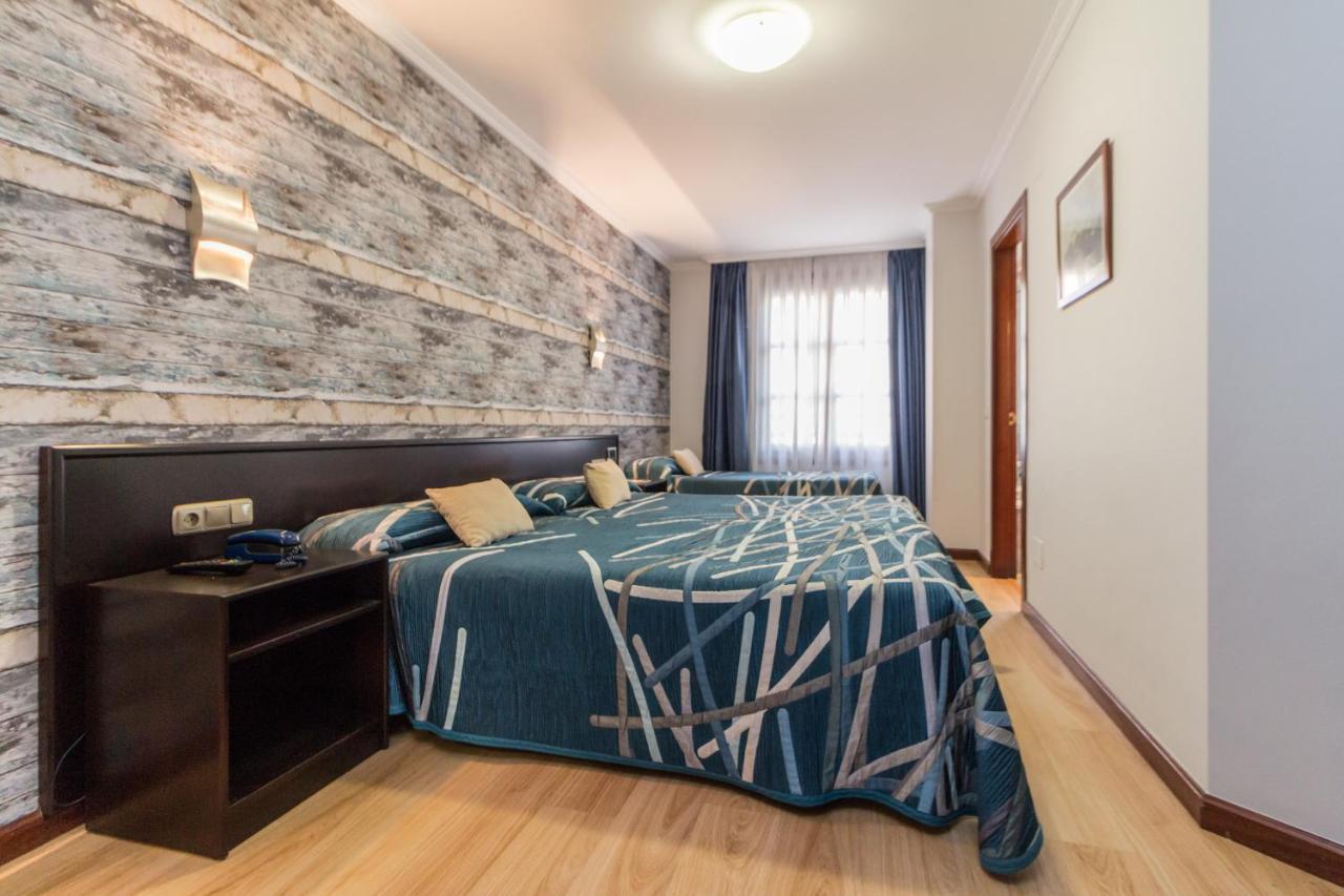 Triple Room,977118658:JPEG