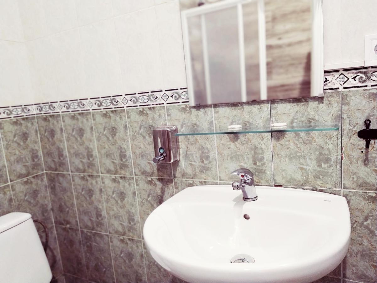 Habitación Individual con baño privado externo