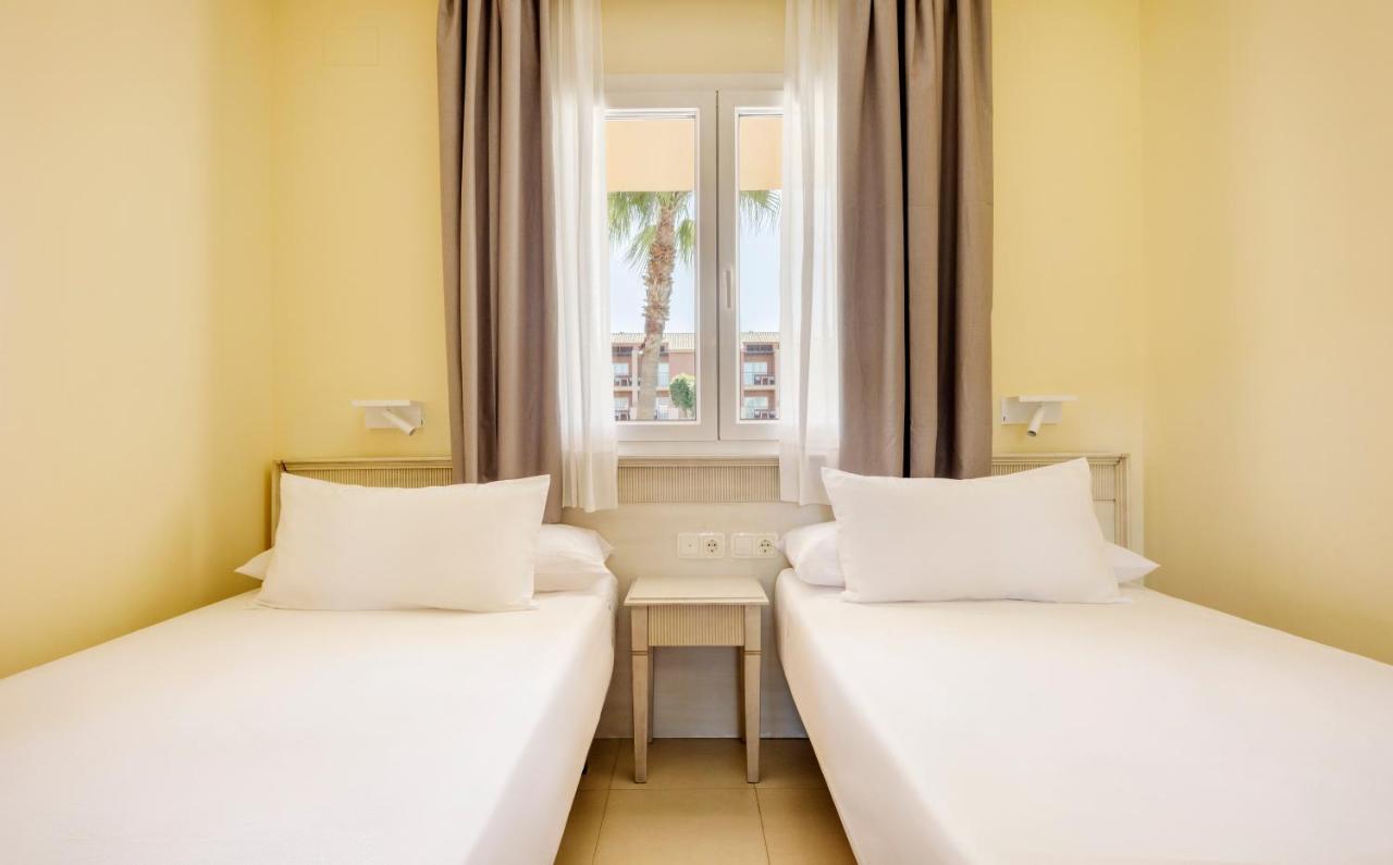 Two-Bedroom Apartment,1498565644:JPEG