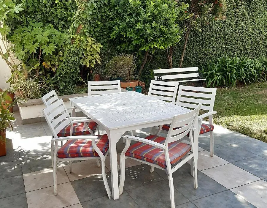 Casa Garay 602-1