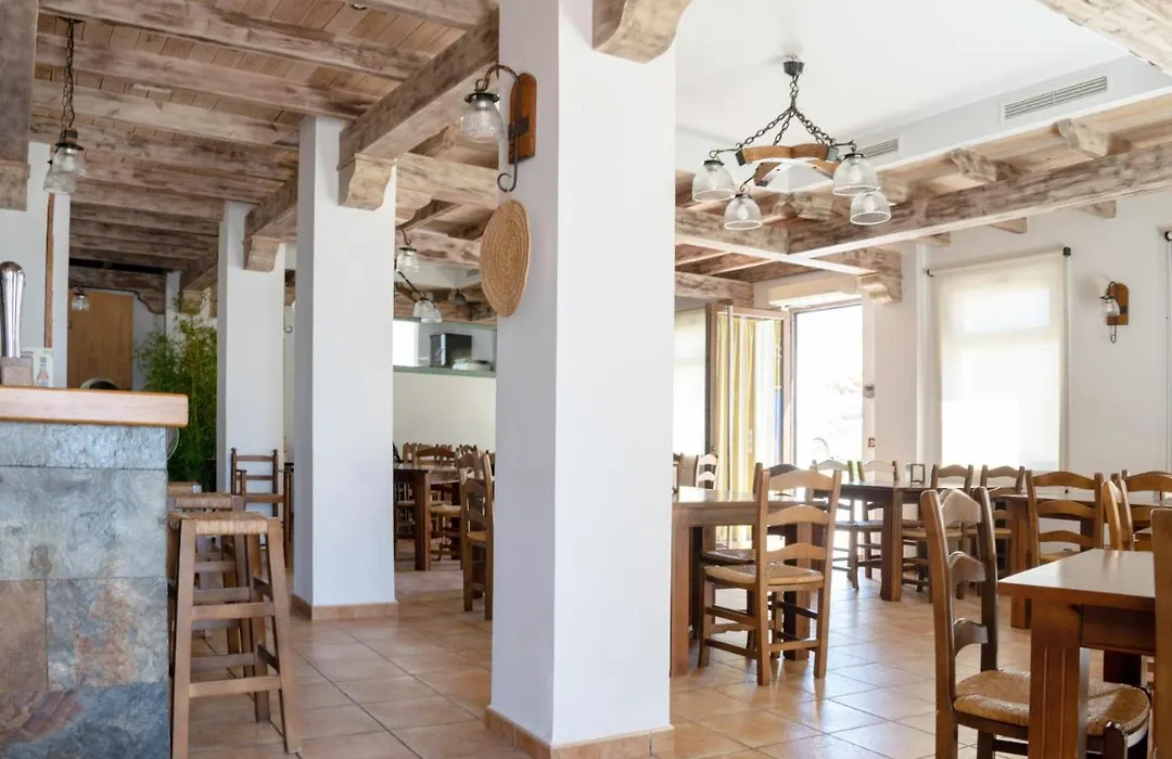 Rio Salado Conil Hostal-1