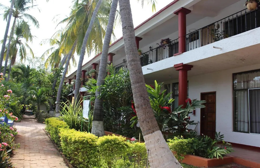 Hotel Albatros-1