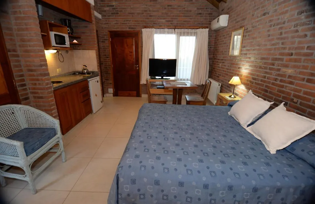 Aitue Apart Hotel & Spa-1