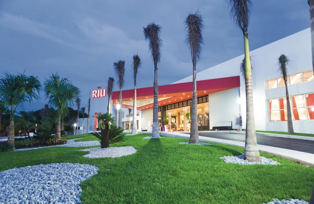 Hotel Riu Playacar-1
