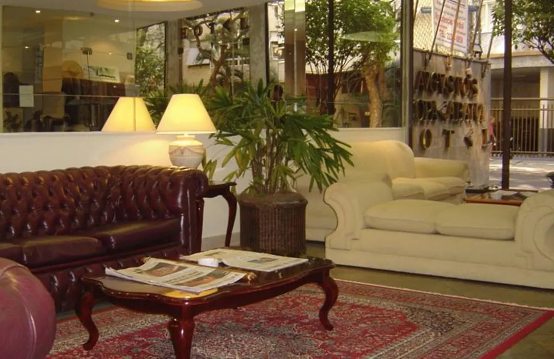 Augusto's Copacabana Hotel-1