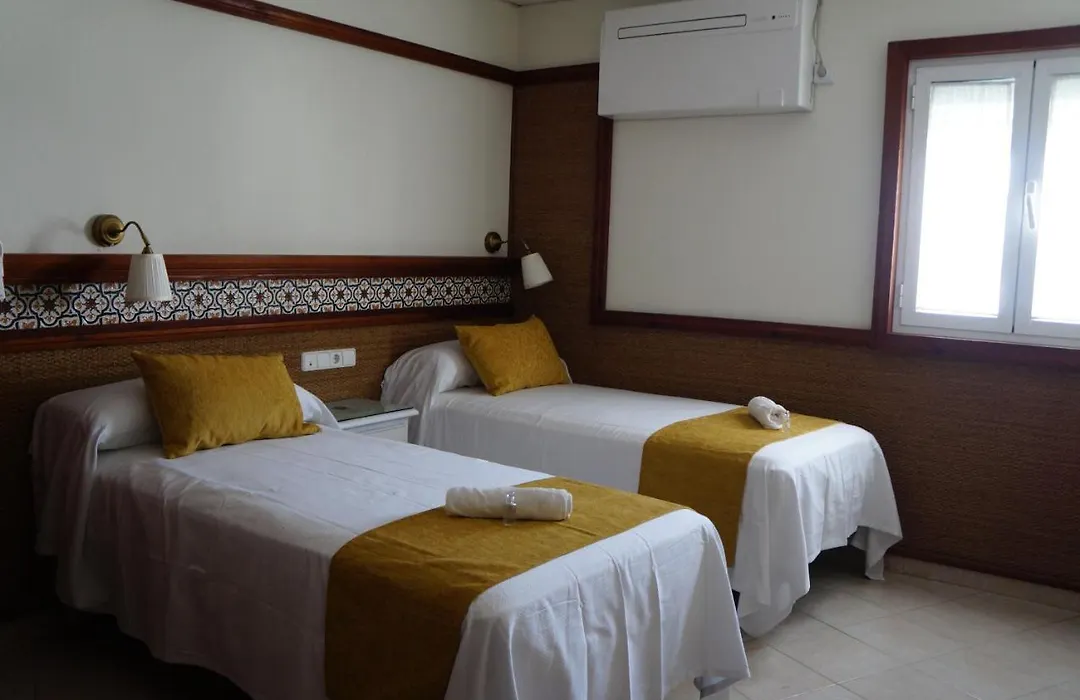 Hostal La Conileña-1