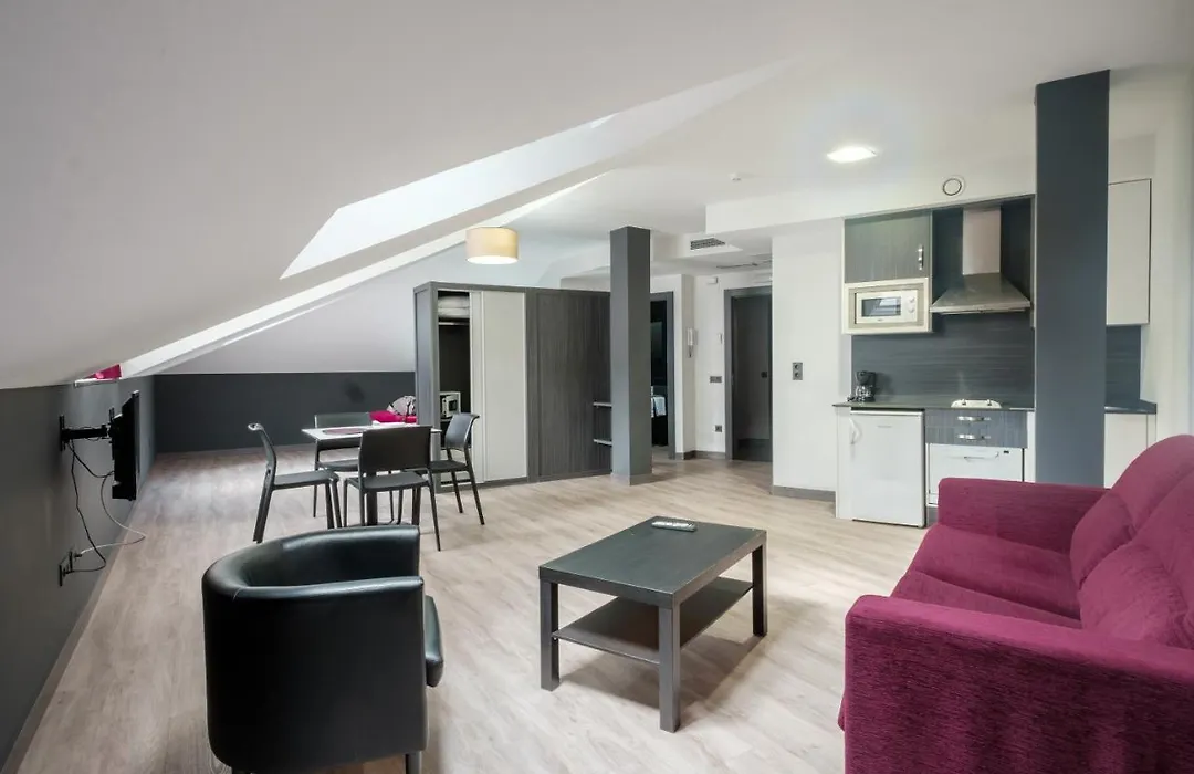 Apartamentos Capua-1