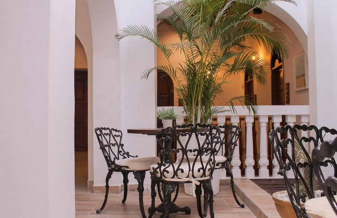 Hotel Casa Agustina-1