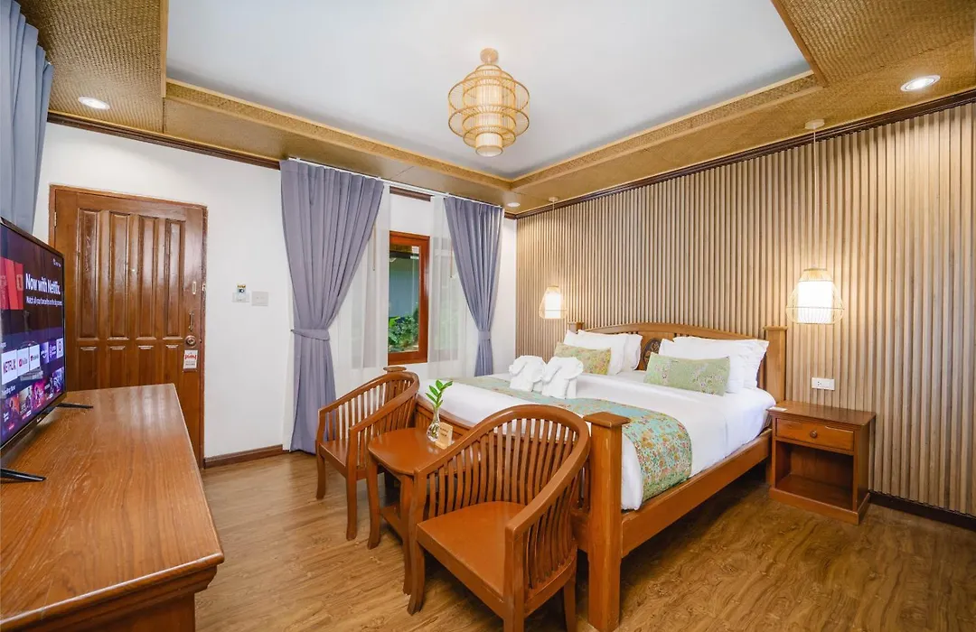 Railay Phutawan Resort-1