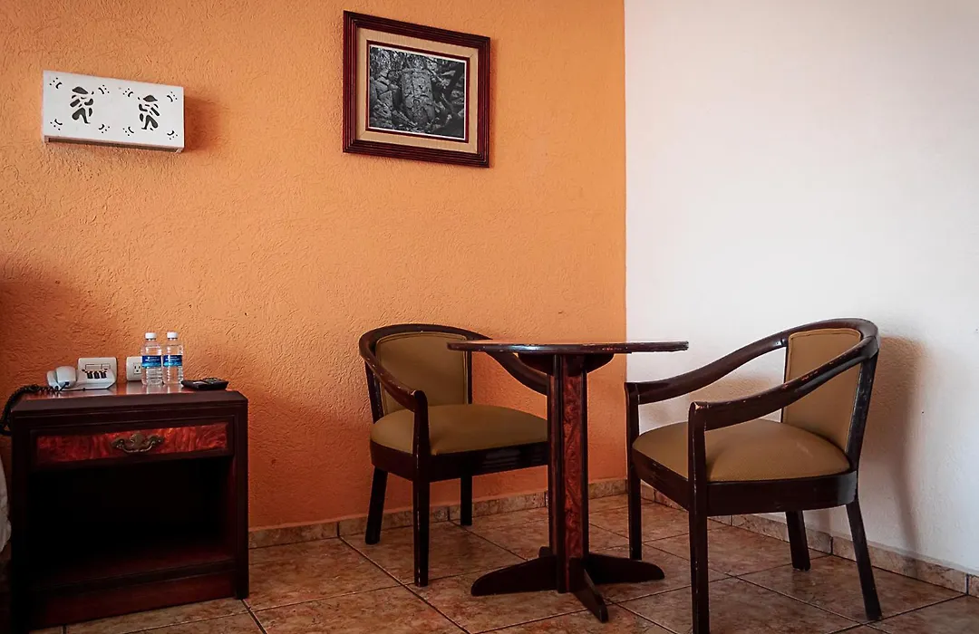 Hotel Los Aluxes-1