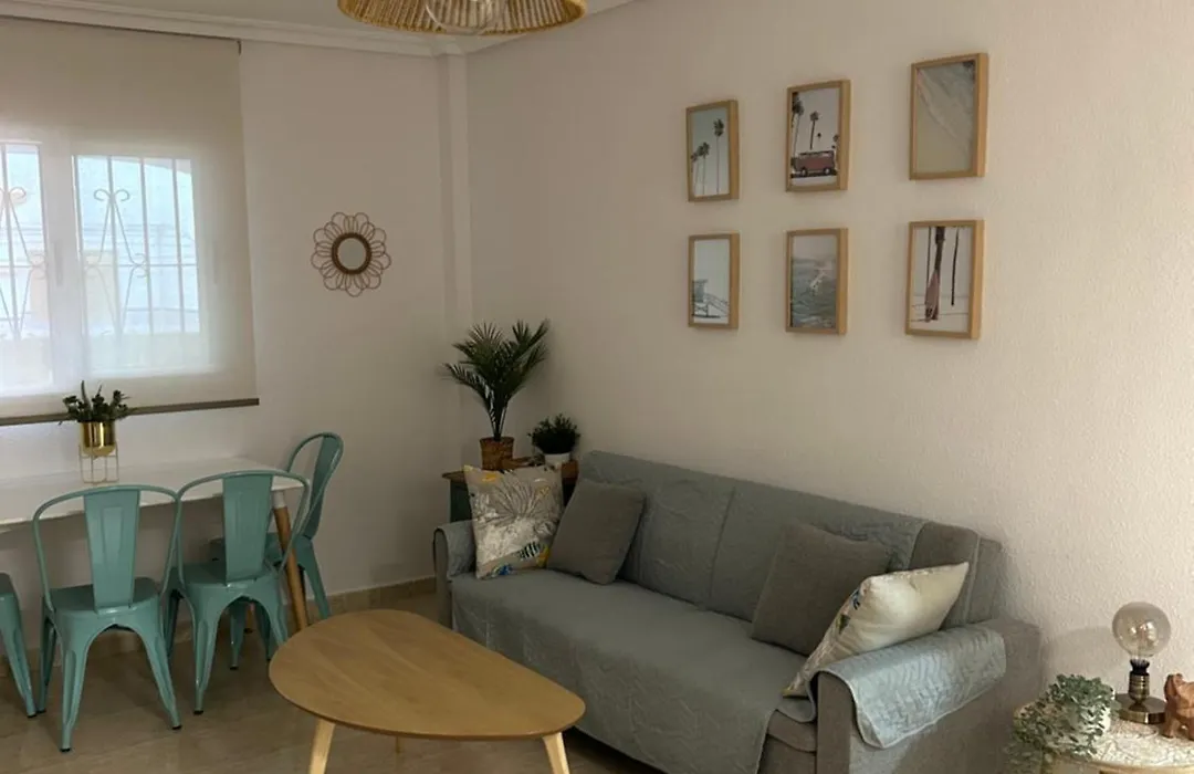 Acogedor apartamento en la playa vera-1