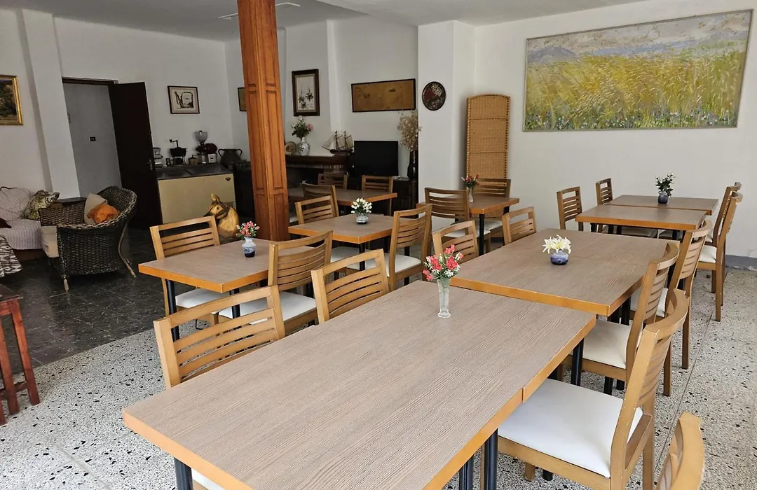 Hostal Cruz-1