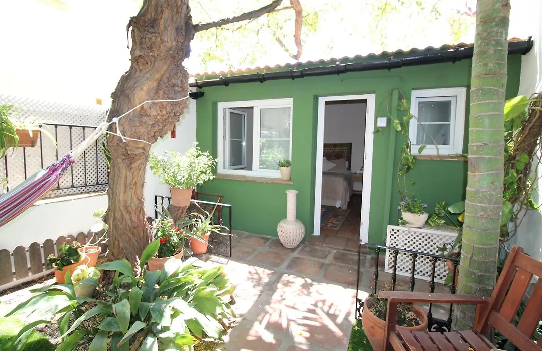 Hostal Las Acacias-1