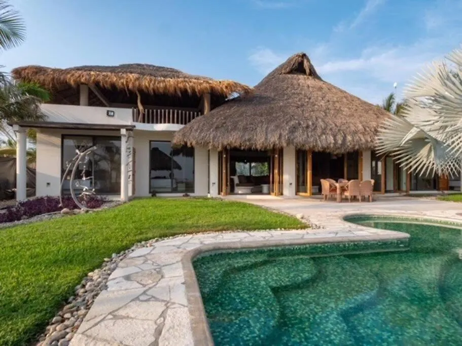 Villa De Las Rocas-1