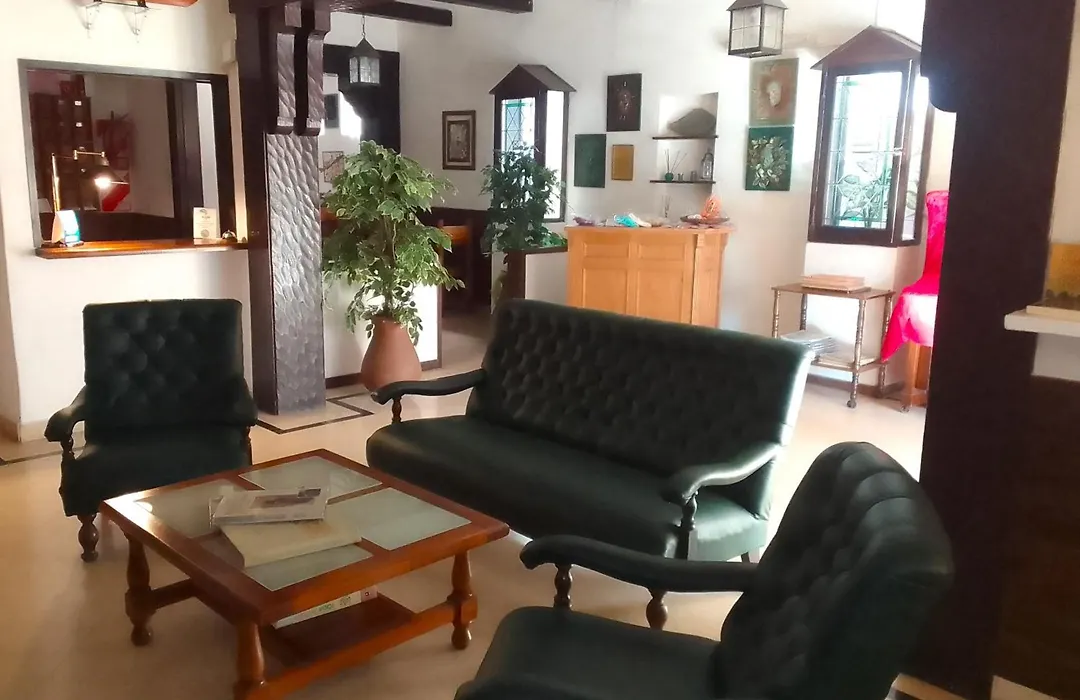 Hotel Medina y Mar BnB-1