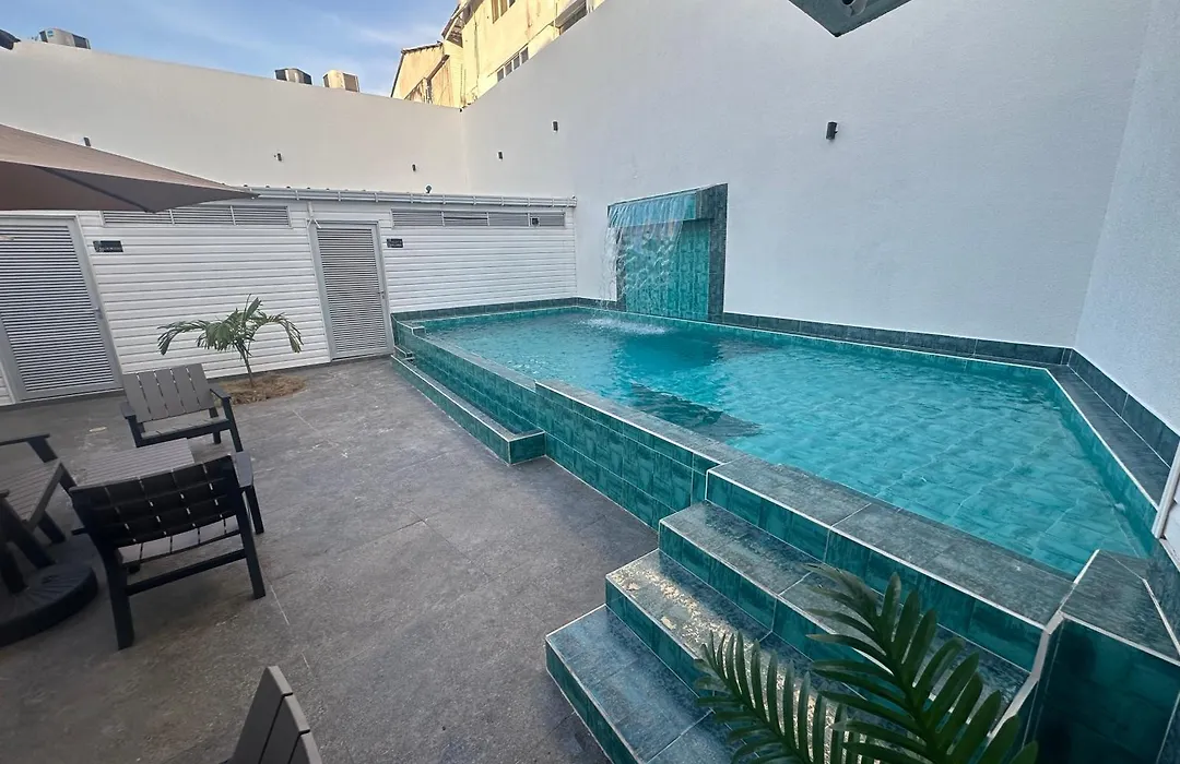 Oasis Hotel-1