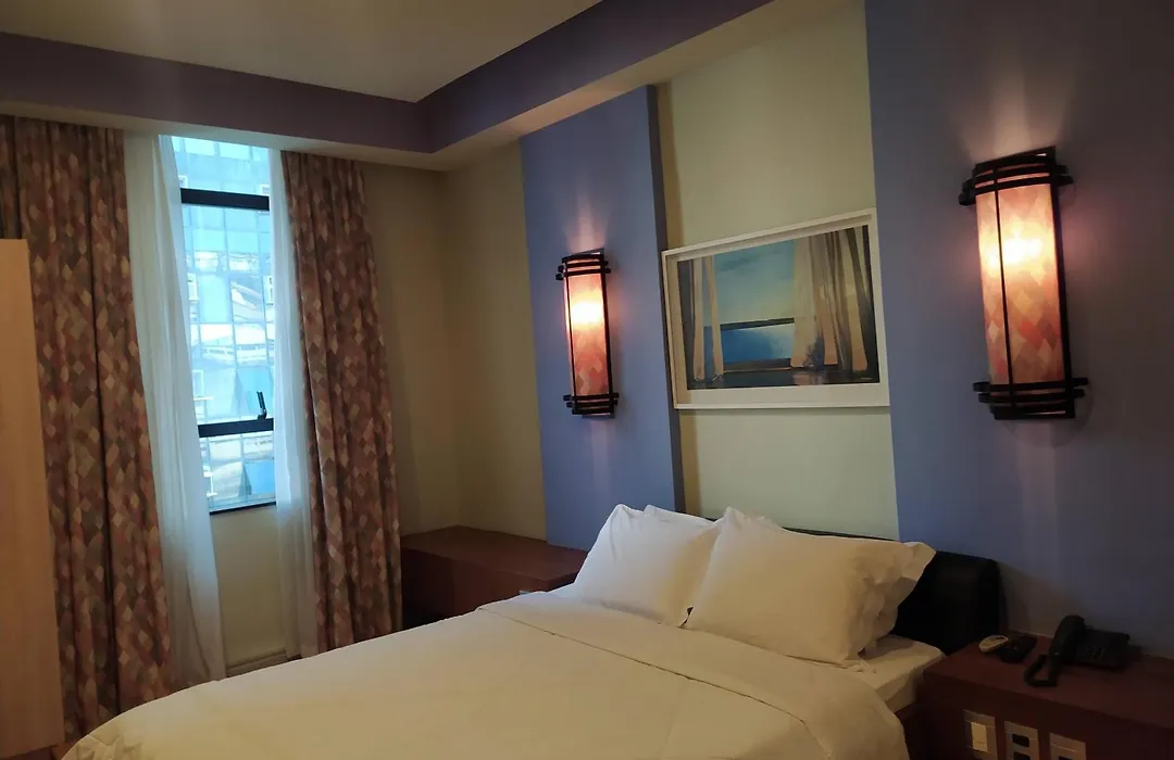 Diamond Hotel-1