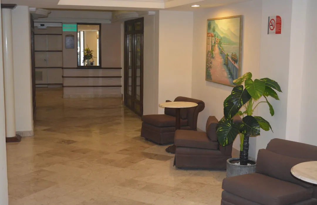 Hotel Ruiz Milán-1