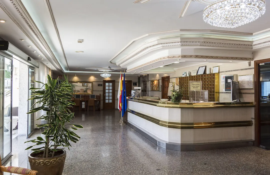 Hotel Nuevo Vichona-1