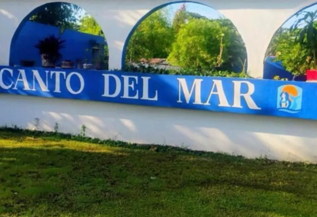 Hotel Canto Del Mar-1