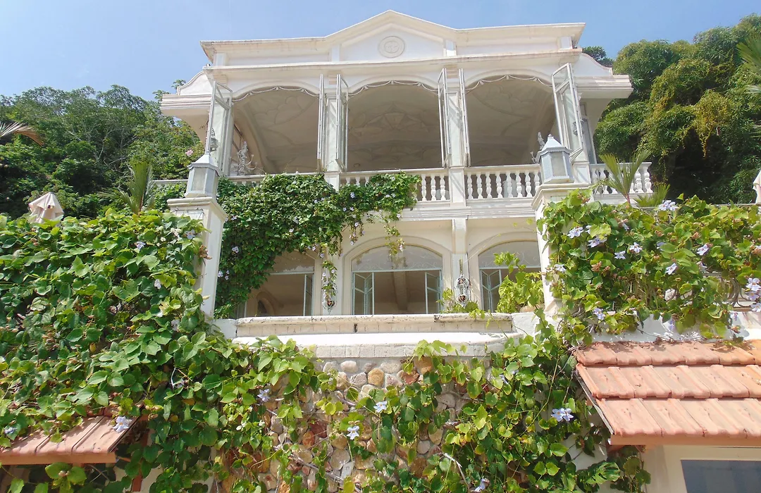 Villa Caprichosa Boutique Hotels-1