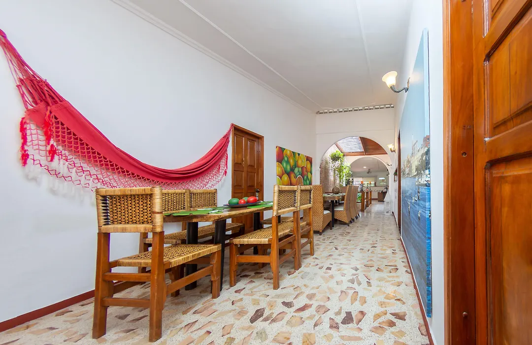 Hotel Ayenda Casa Cano 1805-1