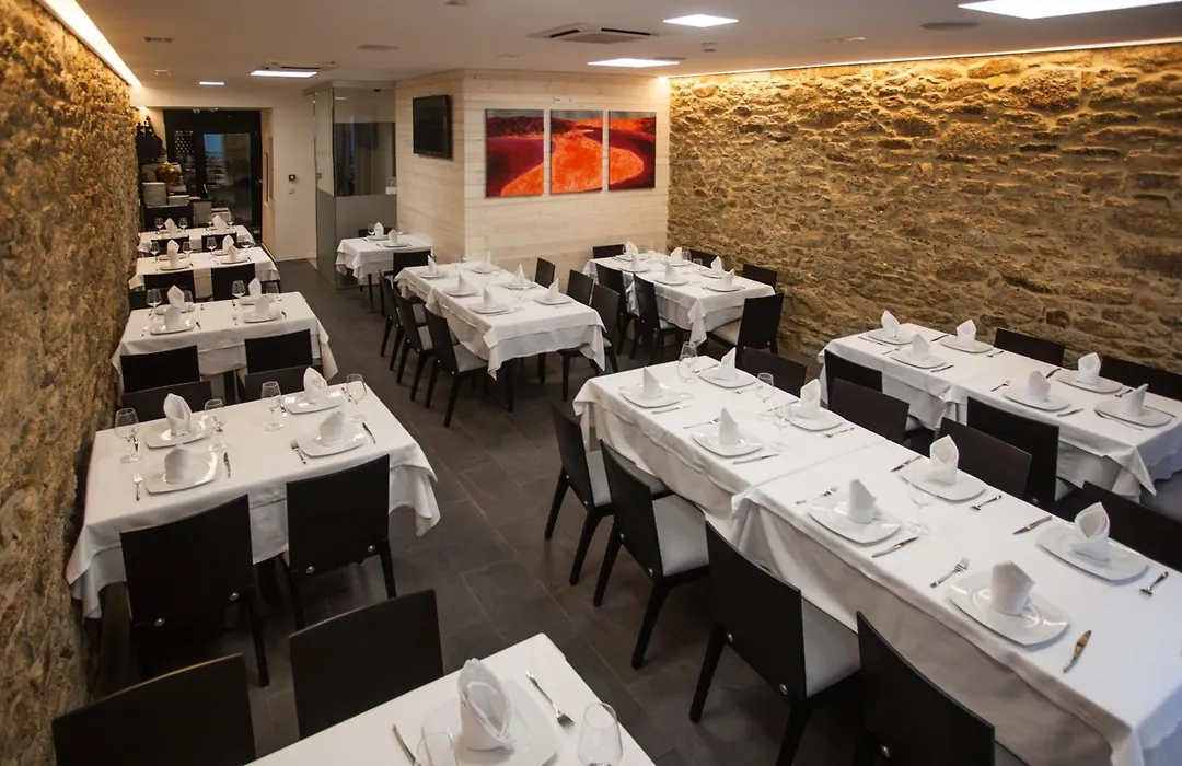 Hotel Lois-1