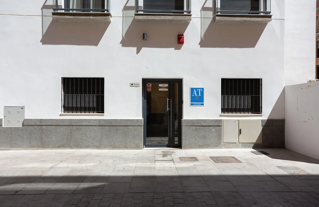 limehome Málaga Calle Ancha del Carmen-1