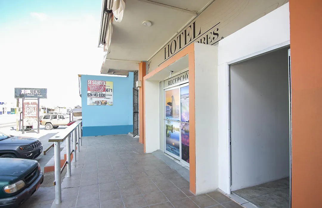 OYO Hotel Plaza Las Torres, Cabo San Lucas-1